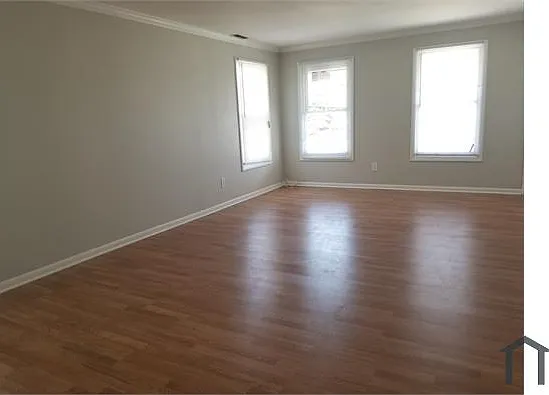 736 Savin Ave #2L — Photo 2