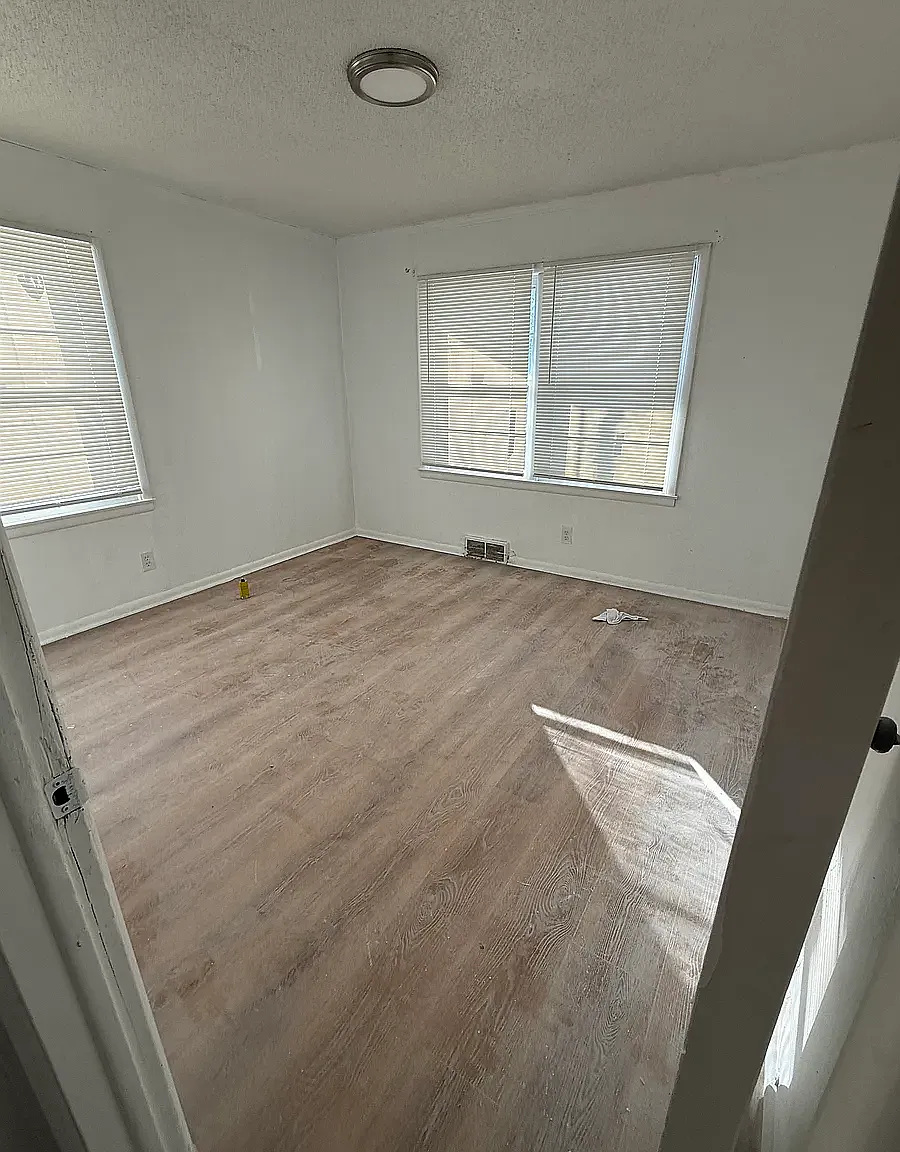 5 bed, 1468 sqft, $1,500 — Photo 4