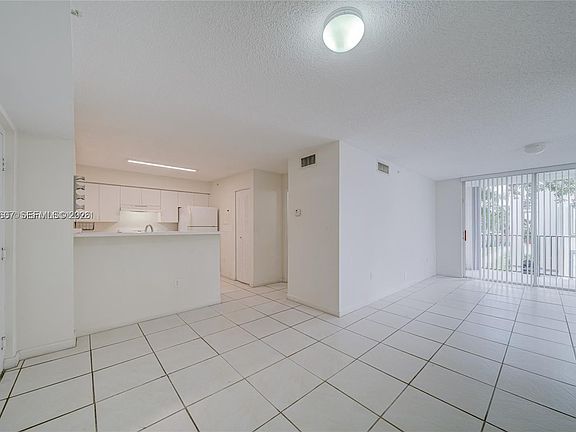 4th image of 4360 NW 107th Ave APT 207