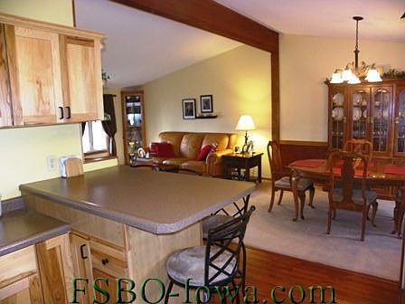 Breakfast bar