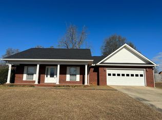 814 Dixie Dr, Enterprise, AL 36330