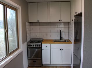 511 S Hemlock St #4, Spokane, WA 99201