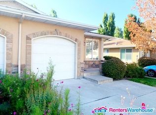 9526 S Fairway View Dr, Sandy, UT 84070