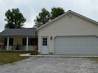 17242 Dingman Slagle Rd, Sidney, OH 45365