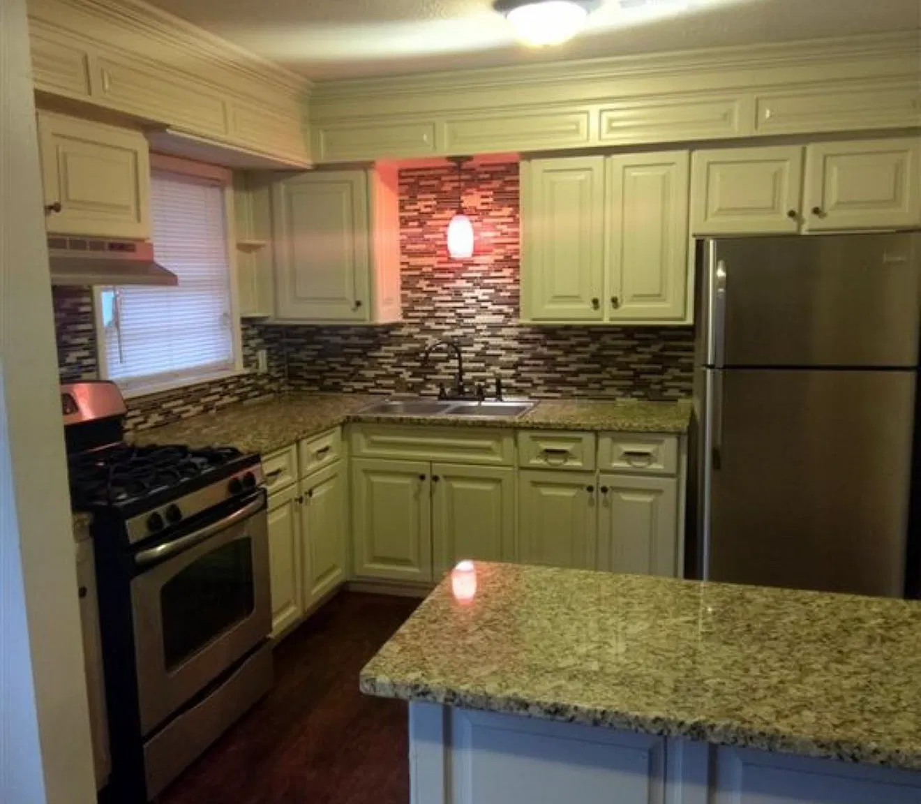 4 bed, 1500 sqft, $1,200 — Photo 4