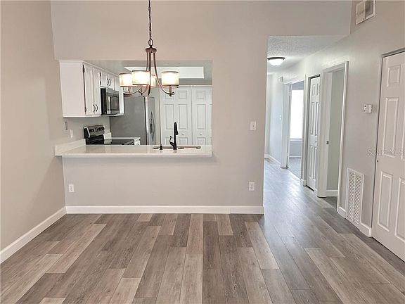 5th image of 4418 Pinebark Ave #2