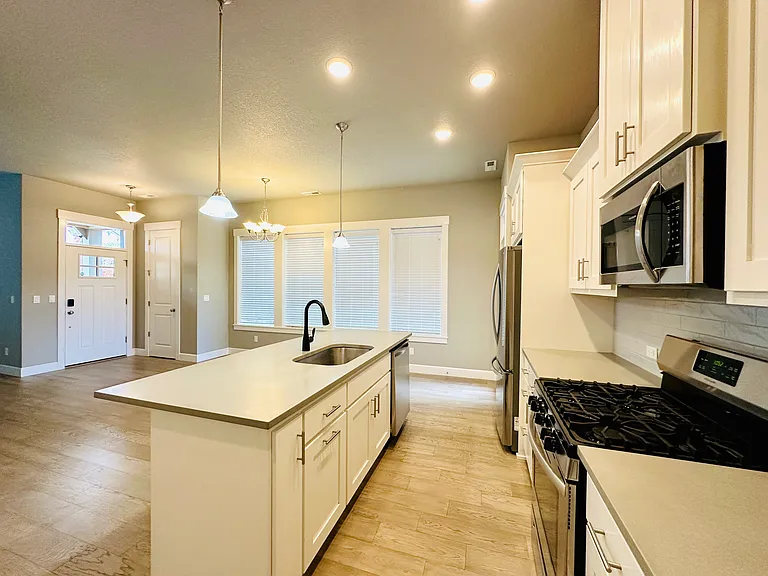 4105 SE 69th Ave — Photo 20