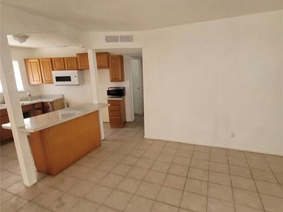 4th image of 6733 E Carey Ave