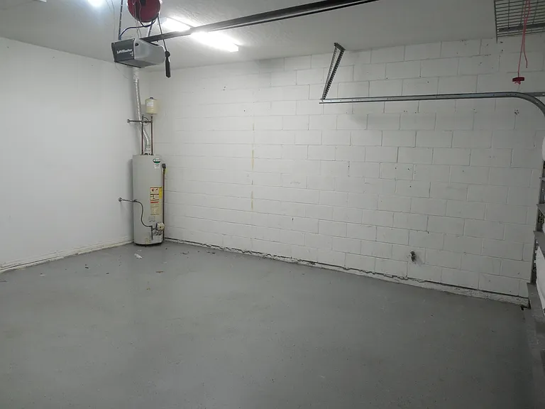 2 Car Garage