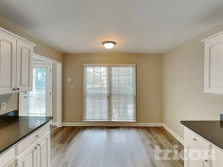 618 Tillman Ct — Photo 6