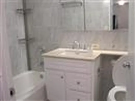 Rented by New York Residence | media 8