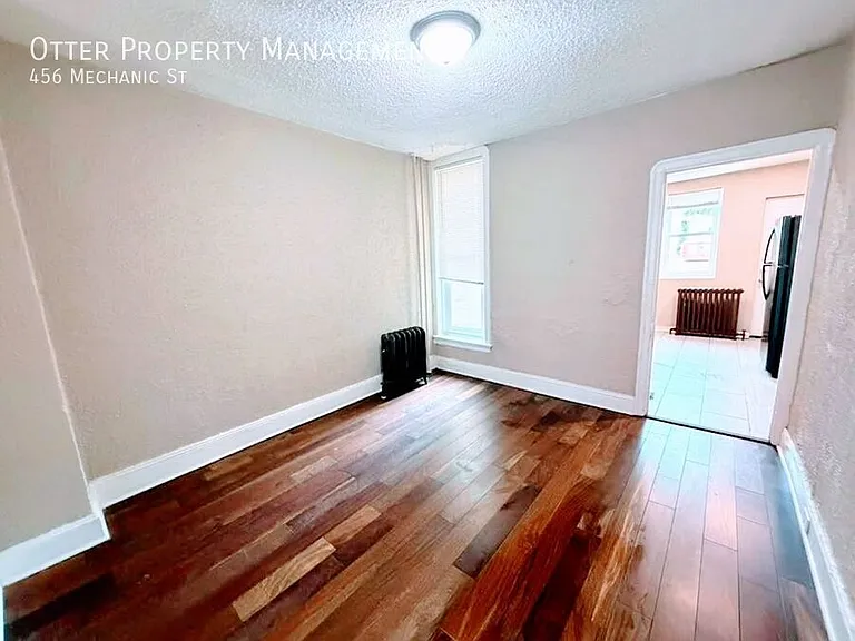 456 Mechanic St — Photo 16