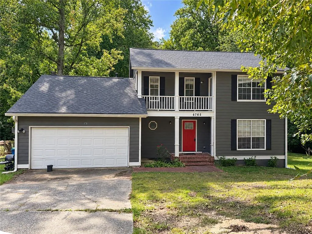 3 bed, 2.5 bath, 1876 sqft, $2,200 — Photo 1