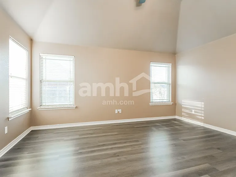 1628 E Edgewater St S — Photo 7