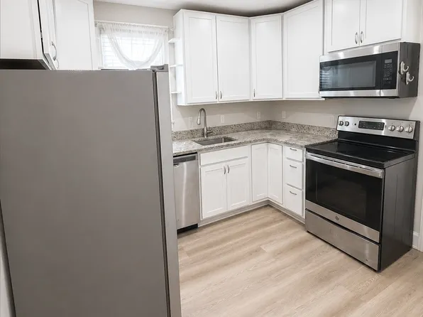 2019 Northeast Ave APT 1, Halethorpe, MD 21227