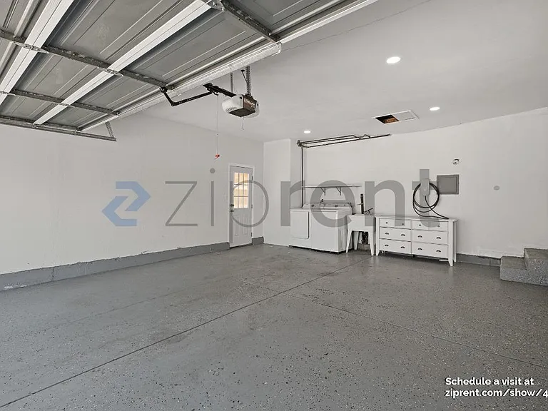 4574 Ellen Way — Photo 45