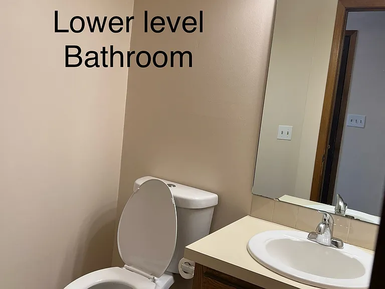 4110 Cj Cir SE — Photo 18