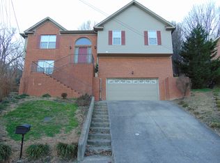 1729 Champions Dr, Nashville, TN 37211