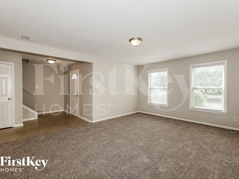 12238 Maize Dr — Photo 5