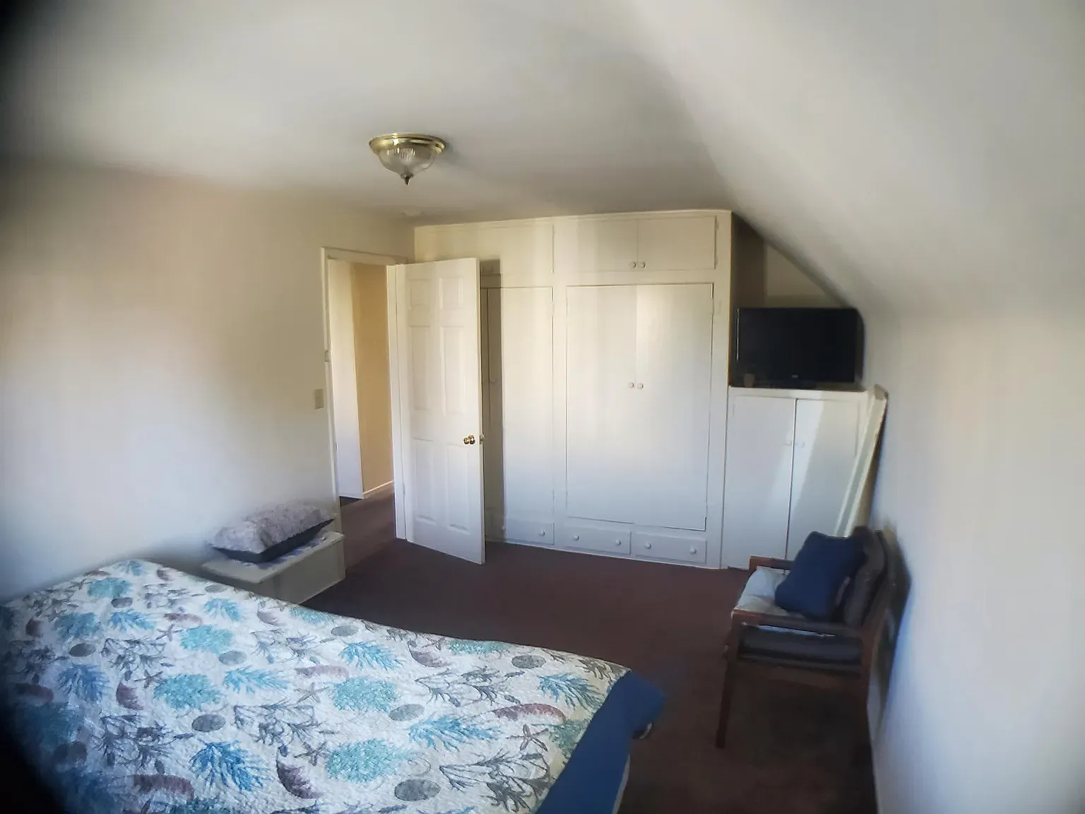 2 bed, 925 sqft, $2,595 — Photo 2
