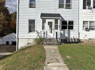 35 Vernon Ter, Poughkeepsie, NY 12601