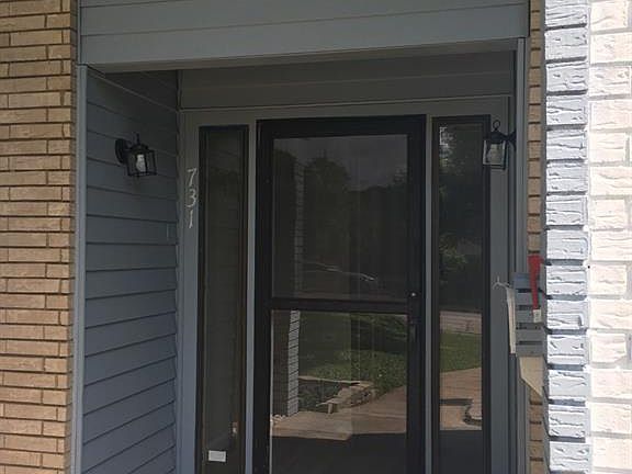 4th image of 731 Madrid Dr