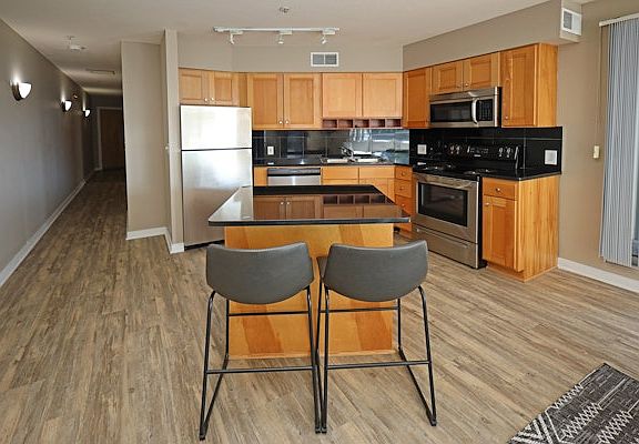3rd image of 1500 Detroit Ave #2-720