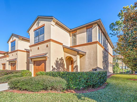 3rd image of 600 Briar Way Ln