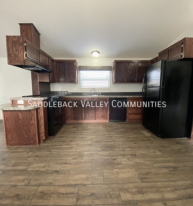 1st image of 1925 E Murray St #18