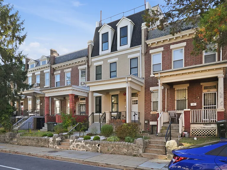 3222 Warder St NW #5 — Photo 2