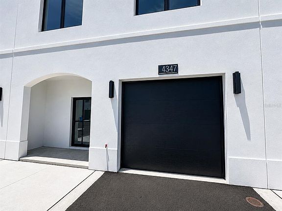 2nd image of 4347 CAMBIO GARDENS COURT