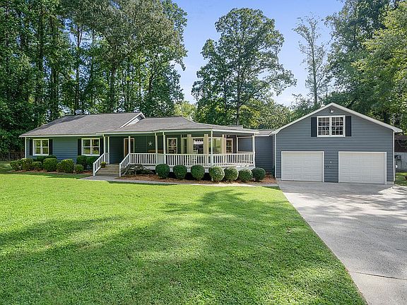 2nd image of 304 Linton Ct