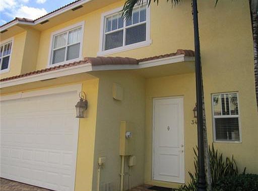 1st image of 3432 NE 13th Avenue #0