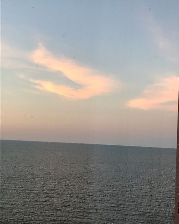 Unit lake view