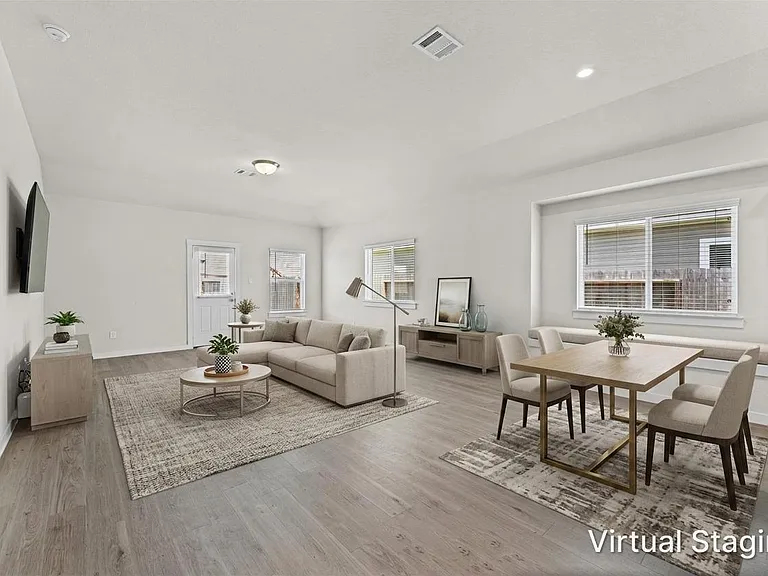 21409 Mary Myrtle St — Photo 18