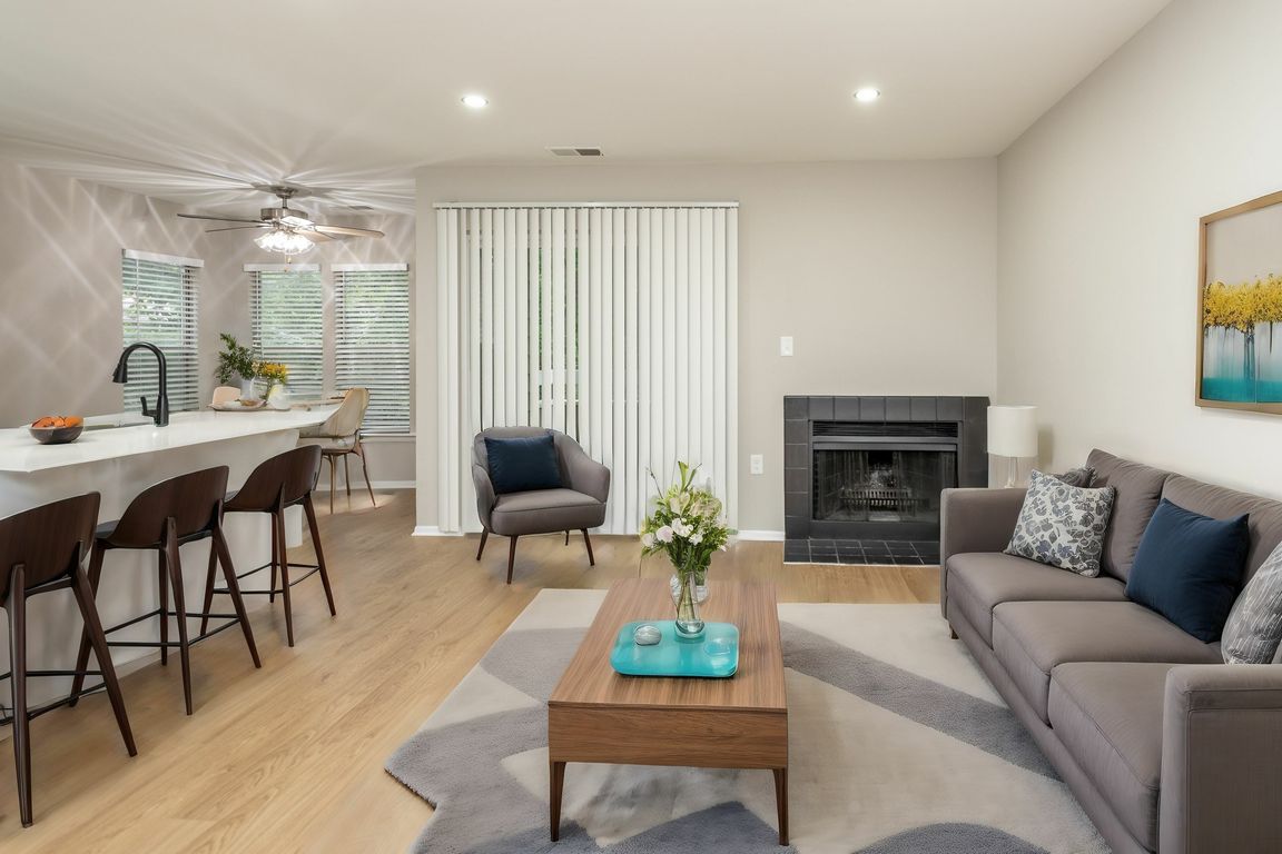 Spacious Interiors at Autumn Columbia Apartment Community