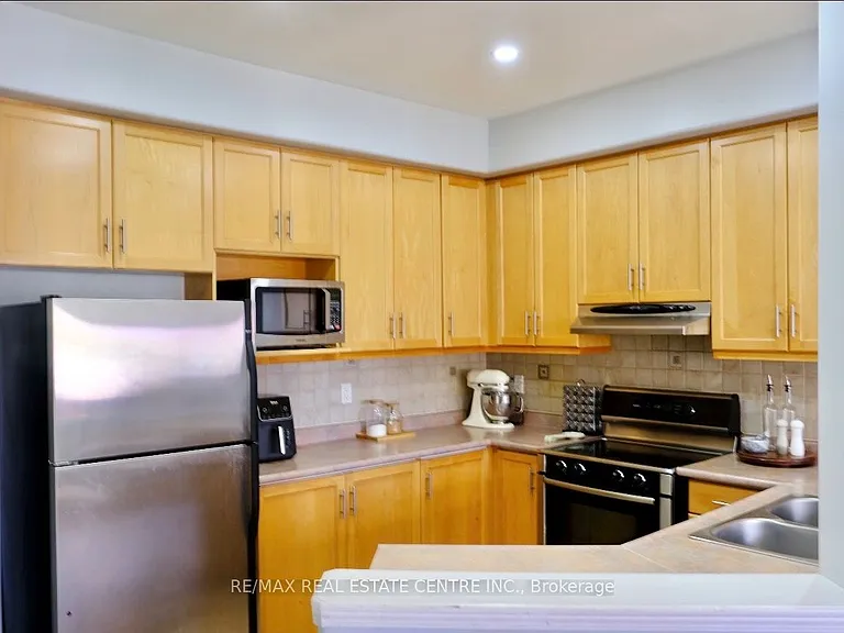 928 Golden Farmer Way — Photo 6