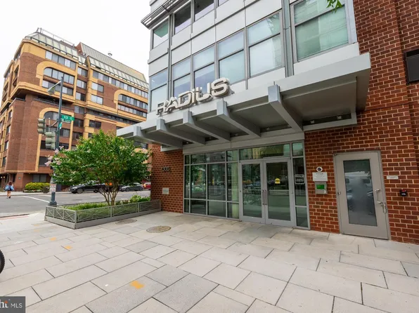 1300 N St NW APT 709, Washington, DC 20005