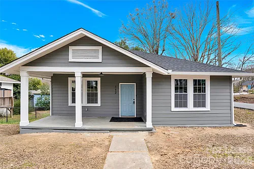 112 Dean St Photo 1