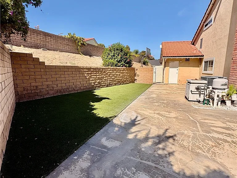 1407 Pecan Grove Dr — Photo 18