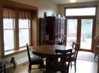 10437 Kingston Ave, Huntington Woods, MI
