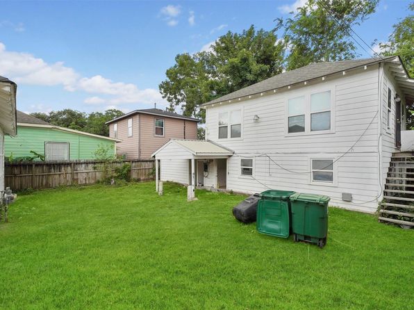 7425 Avenue E, Houston, TX 77011