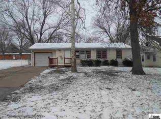 4812 SW 20th Ter, Topeka, KS 66604