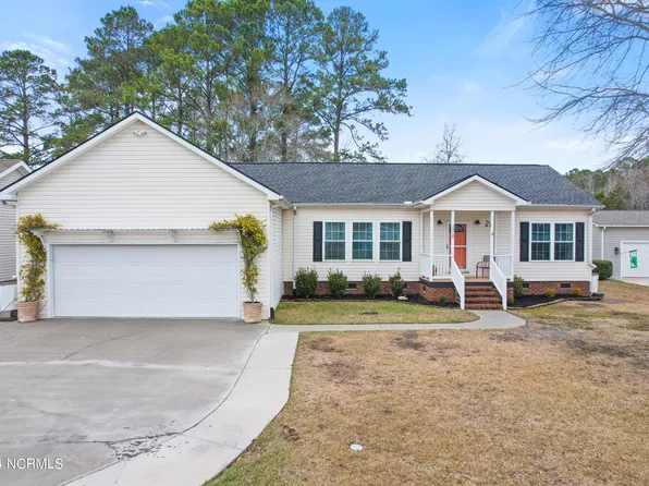 1059 Cedar Court SW, Calabash, NC 28467