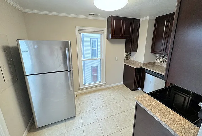 1003 Green St #1003 — Photo 4