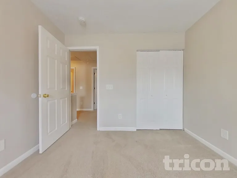 5495 Mountain Top Pl — Photo 10