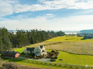 885 Blockhouse Rd, Coupeville, WA 98239