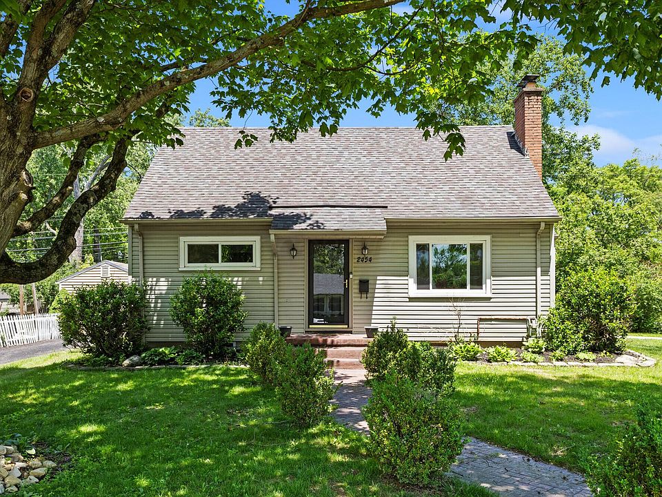 1st image of 2454 Cranford Rd