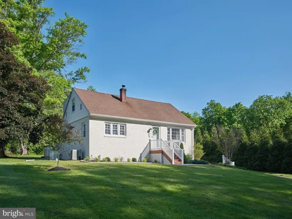 1824 Turk Rd, Doylestown, PA 18901
