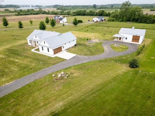 1290 S Hartshorn Rd, Lakeside Marblehead, OH 43440
